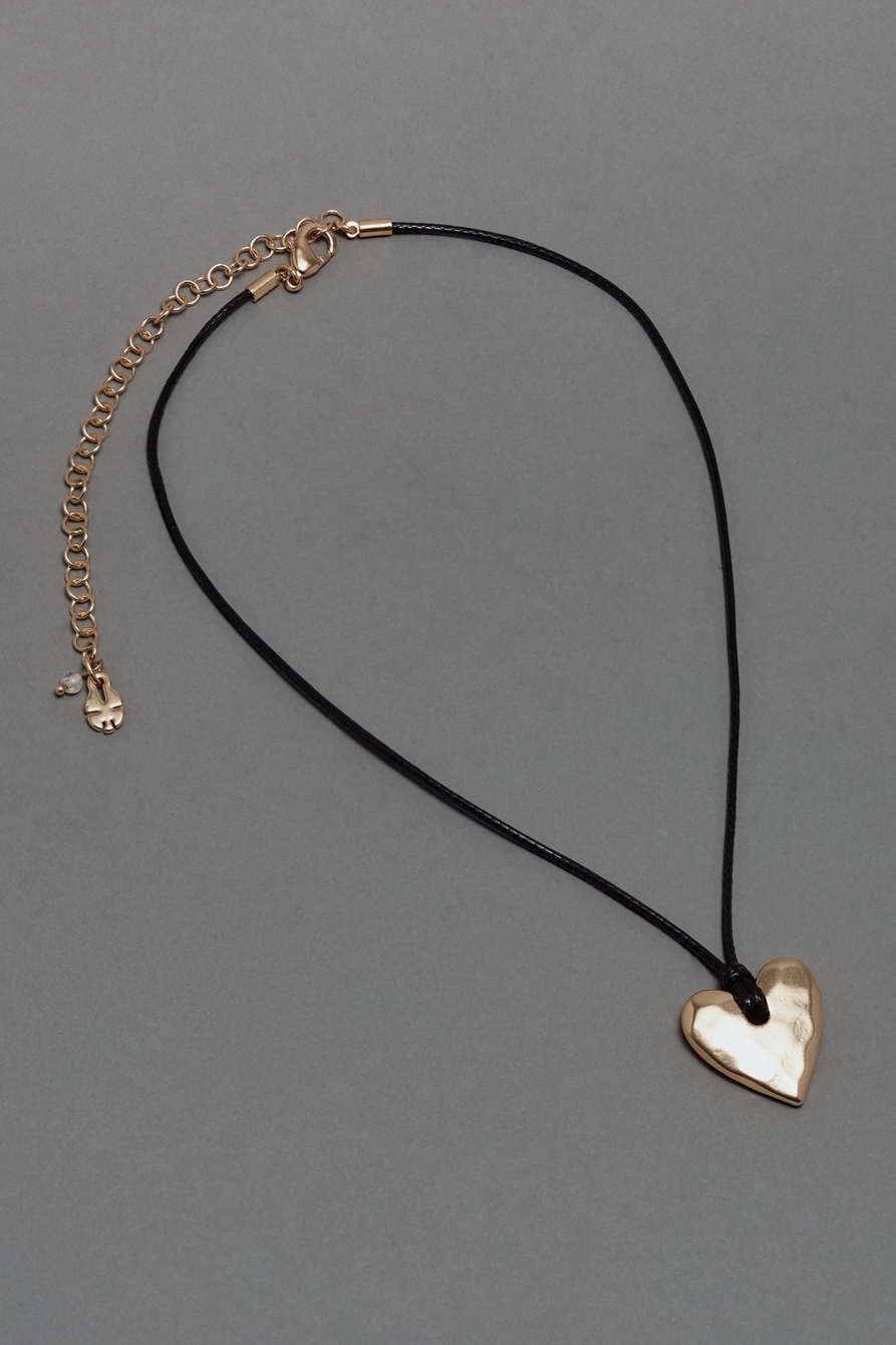 chord heart choker necklace